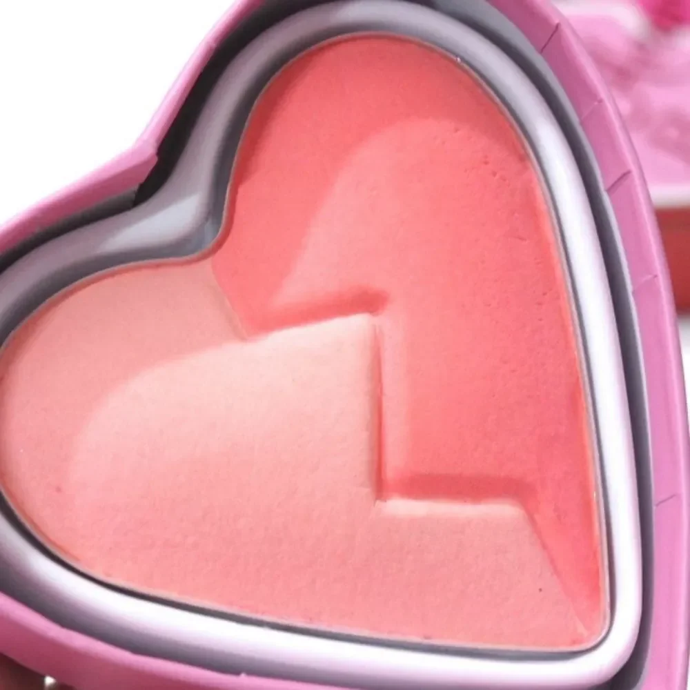 Revolution Beauty Heart Breakers‎ Matte Blush